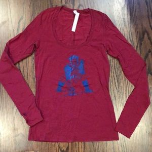 Lululemon LS Burgundy Top New England Patriots